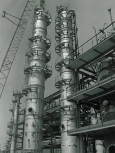 Setting column refining octanol in 1984